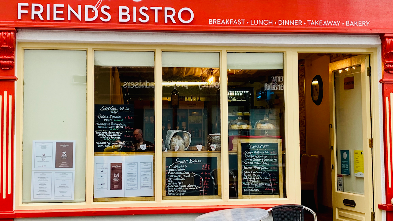 Friends Bistro restaurant in Westport